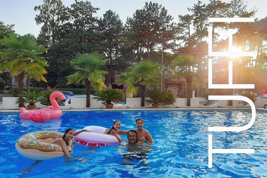 Hotel Olympia Lignano Sabbiadoro Eksteriør bilde